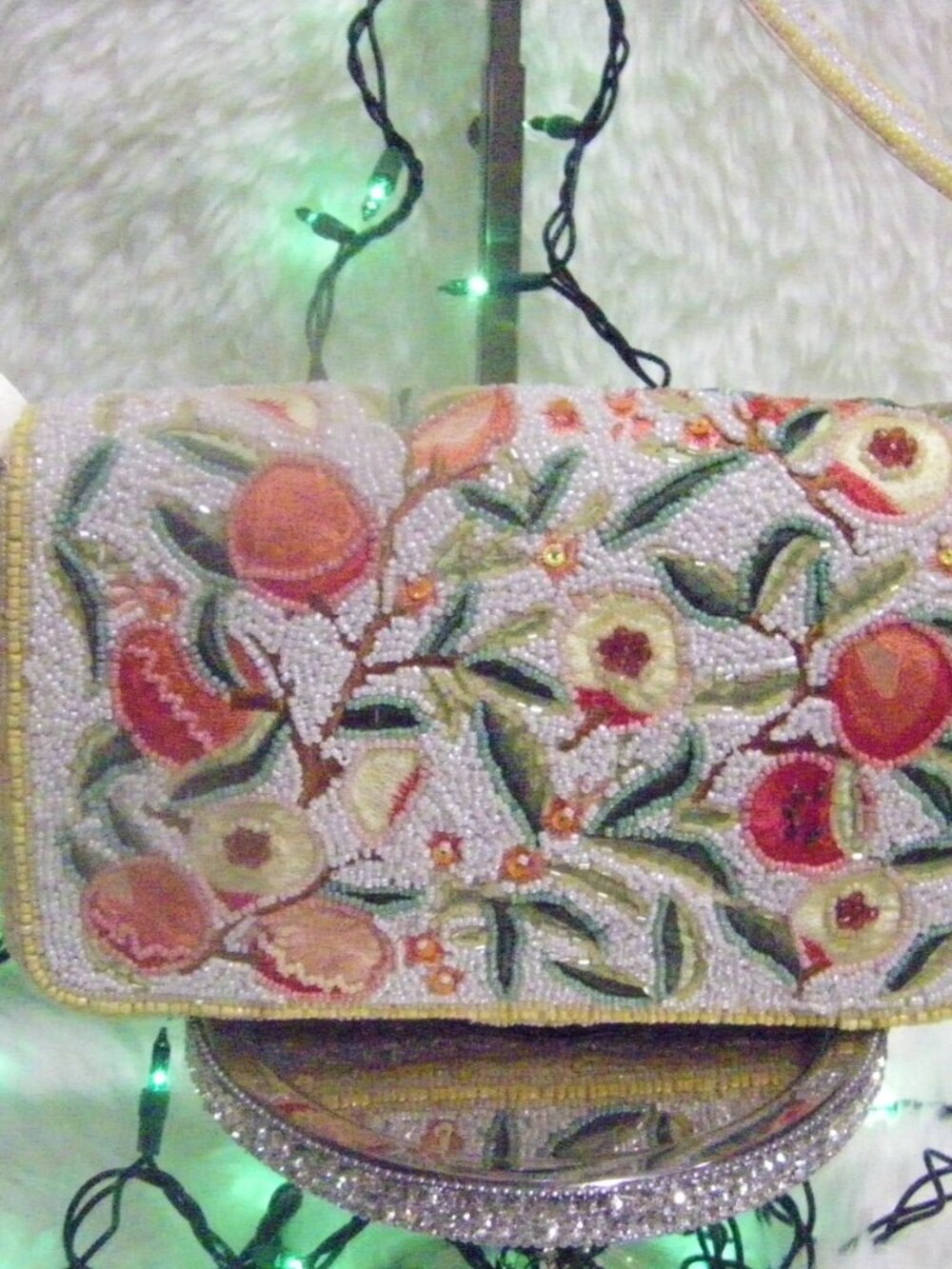 Viral Beaded Shoulder Bag Yellow With Fruit and Charm Handcrafted In India NWT - Picture 9 of 15